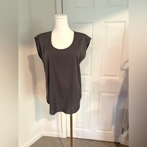 frenchi Charcoal Gray Cap Sleeve Scoop Neck Blouse – Size Small